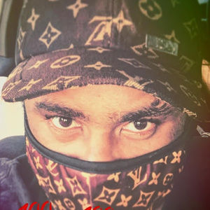 Meet your Posher, Marc